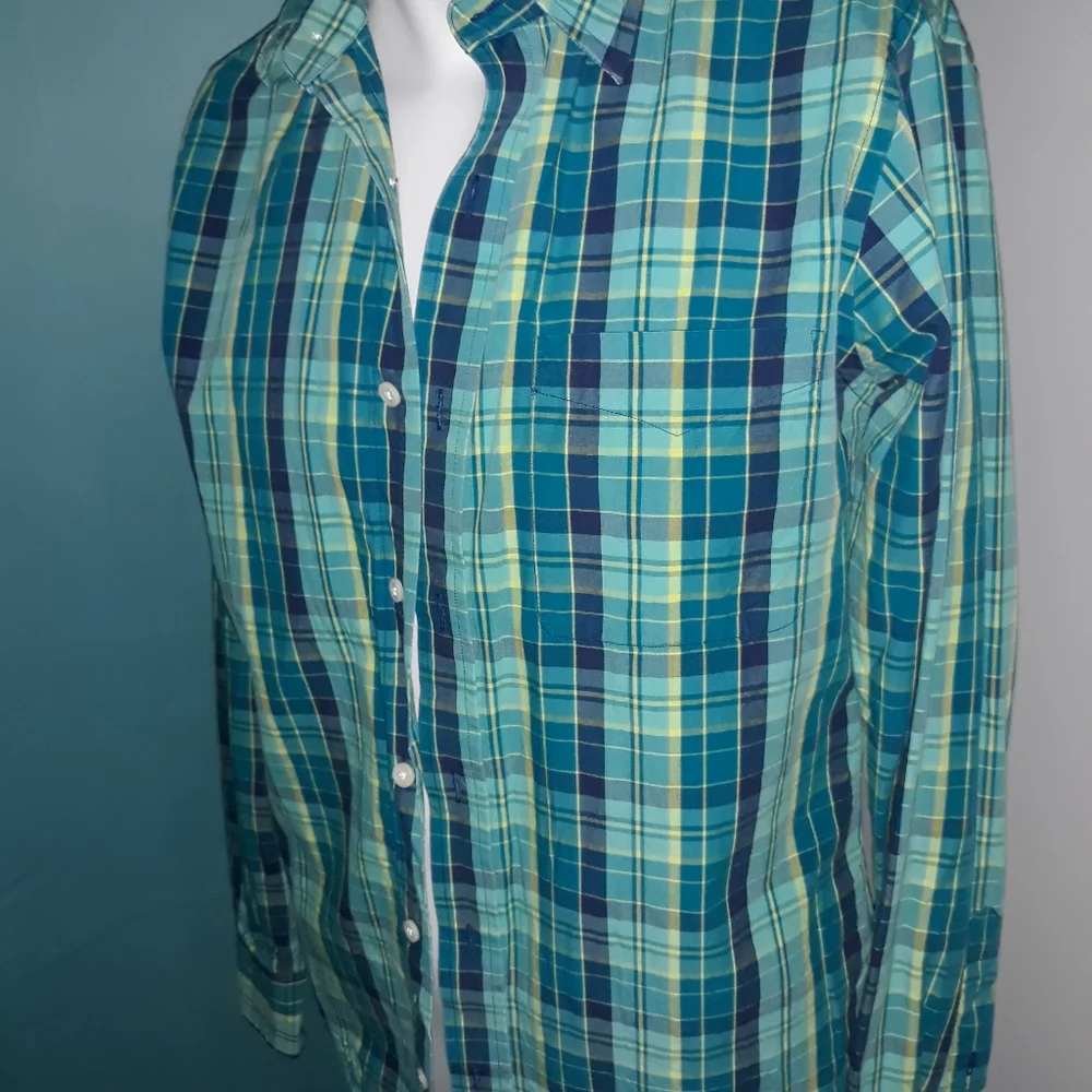 Banana Republic mens green and blue cotton plaid shirt. Small